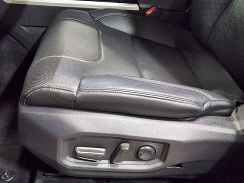 Used 2023 Toyota Tundra Limited w/ Power Package image 45