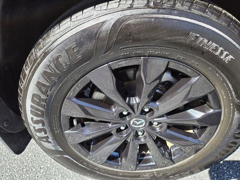 Used 2024 MAZDA CX-50 AWD 2.5 S w/ Preferred Package image 13