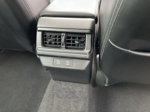 Used 2023 Honda Accord Touring image 14
