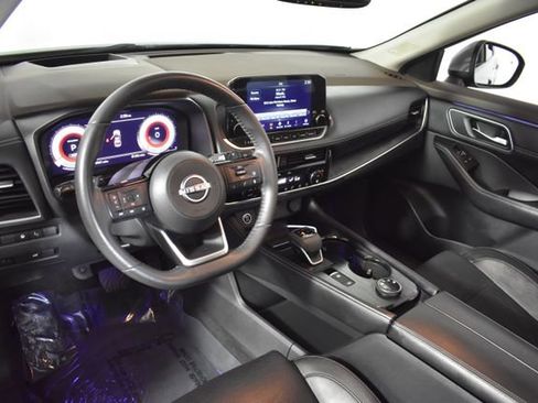 Certified 2023 Nissan Rogue Platinum w/ Platinum Premium Package image 13