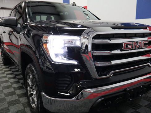 Used 2019 GMC Sierra 1500 SLE w/ SLE Value Package AWD/4WD image 23