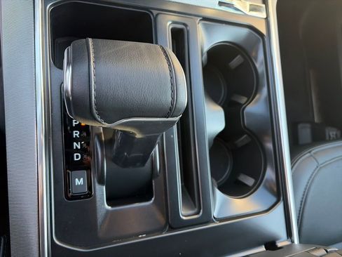 Used 2025 Ford F150 Platinum image 29
