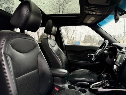 Used 2015 Kia Soul ! w/ Sun & Sound Package image 43