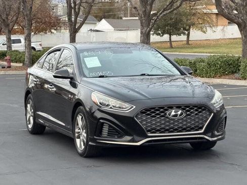 Used 2019 Hyundai Sonata SEL image 2