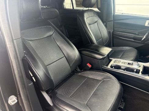 Certified 2020 Ford Explorer Limited RWD image 28