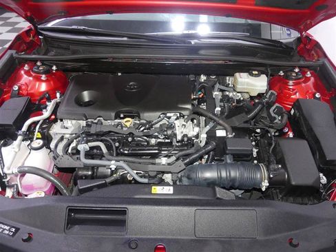 Used 2022 Toyota Camry XSE w/ Navigation Upgrade Package FWD image 12