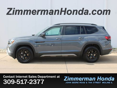 Used 2026 Volkswagen Atlas Peak Edition AWD/4WD image 24
