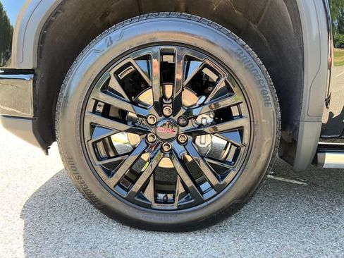 Used 2026 GMC Sierra 1500 Denali AWD/4WD image 16
