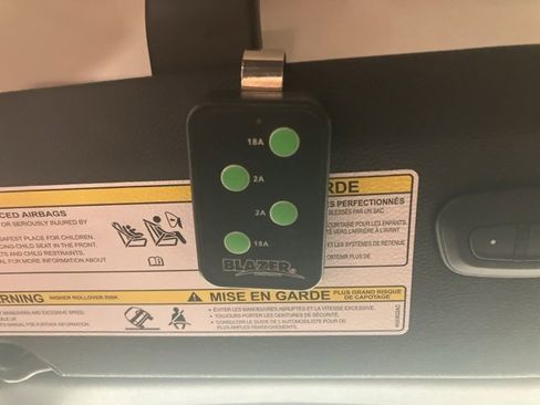 Used 2022 Jeep Wrangler Unlimited Rubicon image 12