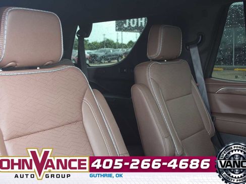 Used 2022 Chevrolet Tahoe High Country AWD/4WD image 21