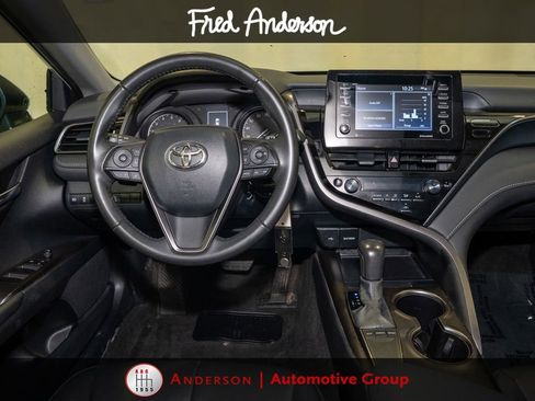 Used 2024 Toyota Camry SE FWD image 6