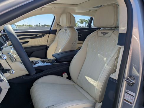 New 2026 Bentley Flying Spur Plug-In Hybrid AWD/4WD image 5