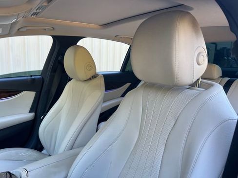 Used 2018 Mercedes-Benz E 300 image 15