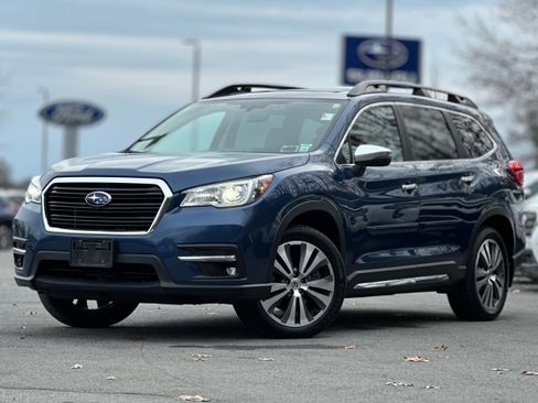 Used 2019 Subaru Ascent Touring image 1