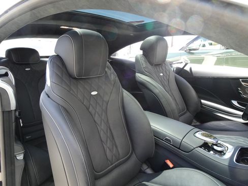 Used 2020 Mercedes-Benz S 560 4MATIC Coupe image 15