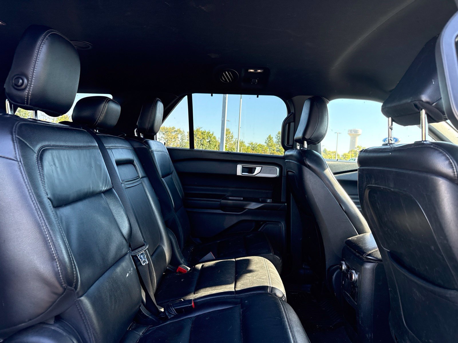 Used 2020 Ford Explorer Limited AWD/4WD image 17
