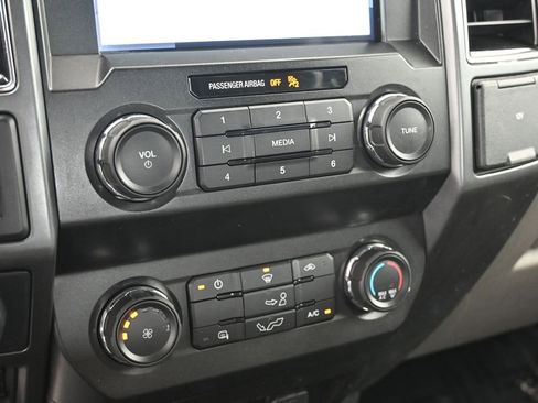 Used 2019 Ford F150 XLT w/ Trailer Tow Package AWD/4WD image 26