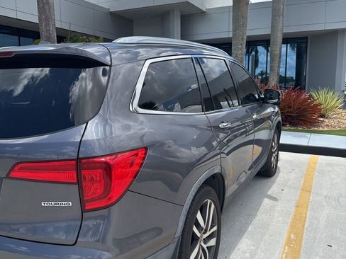 Used 2016 Honda Pilot Touring image 9