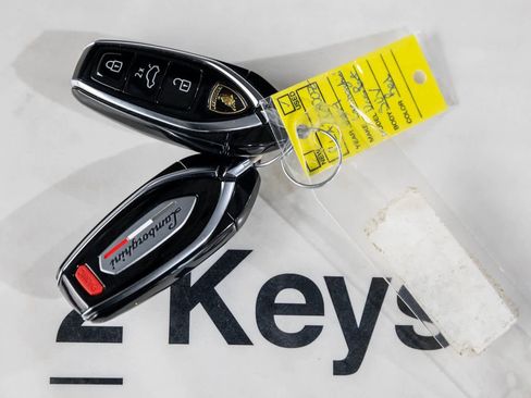 Used 2024 Lamborghini Urus Performante image 20