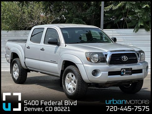 Used 2011 Toyota Tacoma 4x4 Double Cab w/ TRD Off-Road Pkg image 1
