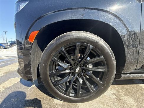 Used 2024 Cadillac Escalade Sport w/ LPO, ONYX Package image 10