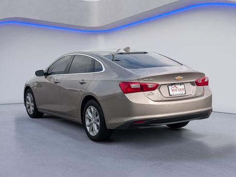 Used 2025 Chevrolet Malibu LT FWD image 7