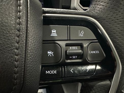 Used 2025 Toyota Tundra Platinum AWD/4WD image 20