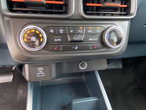 Used 2023 Ford Maverick XLT w/ XLT Luxury Package FWD image 22