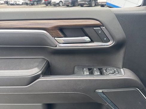 Used 2023 Chevrolet Silverado 1500 LT image 10