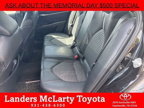 Used 2023 Toyota Camry SE FWD image 10
