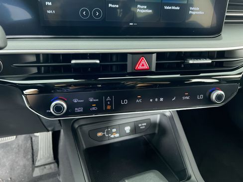 New 2026 Kia K5 LXS image 24