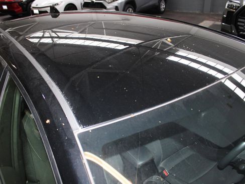 Certified 2024 Toyota Corolla SE w/ SE Package image 9