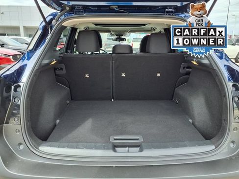 Used 2025 Nissan Kicks SV w/ SV Premium Package FWD image 7