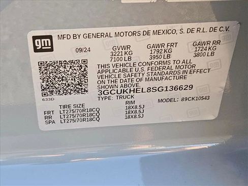 Used 2025 Chevrolet Silverado 1500 ZR2 w/ Technology Package image 25