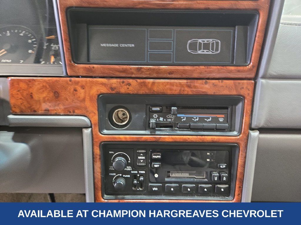 Used 1994 Chrysler LeBaron LE FWD image 17