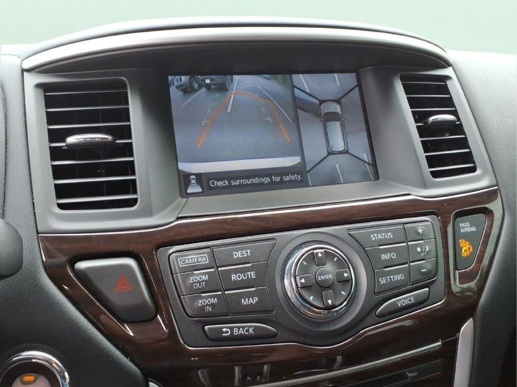 Used 2016 Nissan Pathfinder SL w/ SL Tech Package AWD/4WD image 26