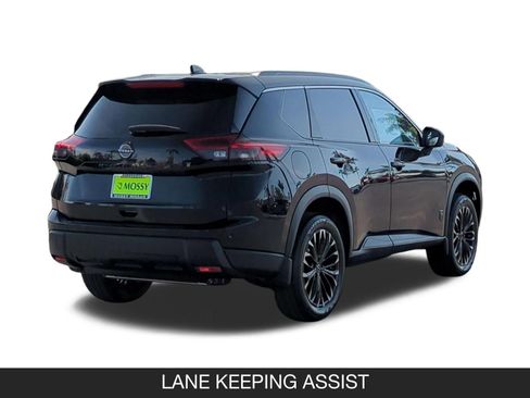 New 2026 Nissan Rogue Dark Armor image 8