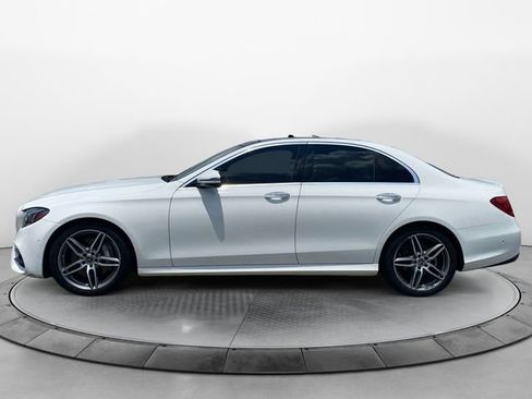 Used 2018 Mercedes-Benz E 300 image 2