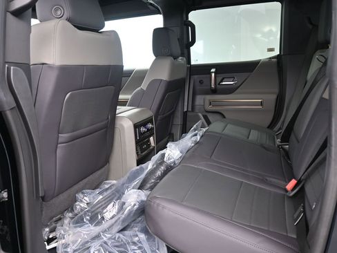 New 2025 GMC Hummer EV 2X image 17