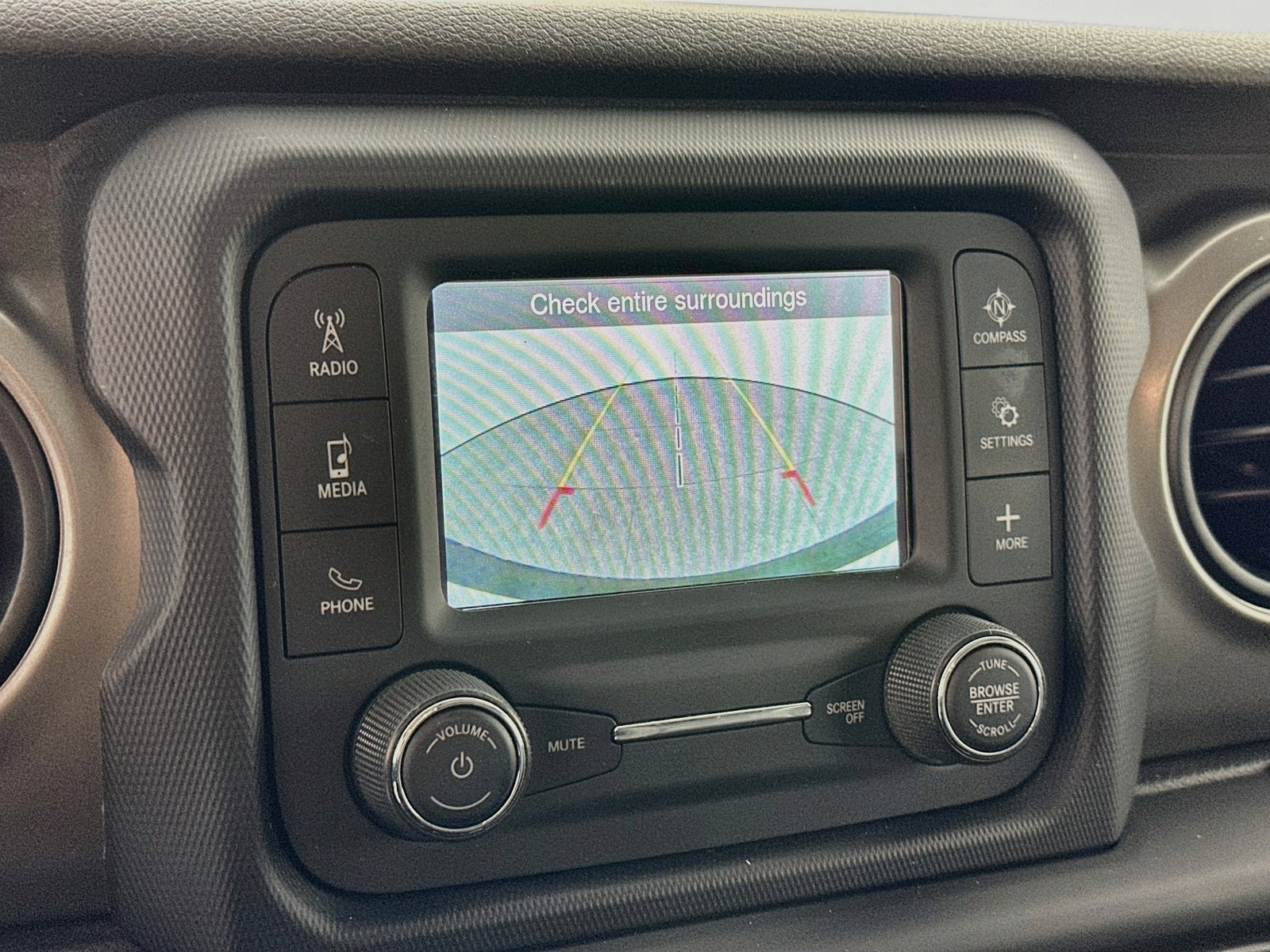 Used 2019 Jeep Wrangler Unlimited Sport S AWD/4WD image 20