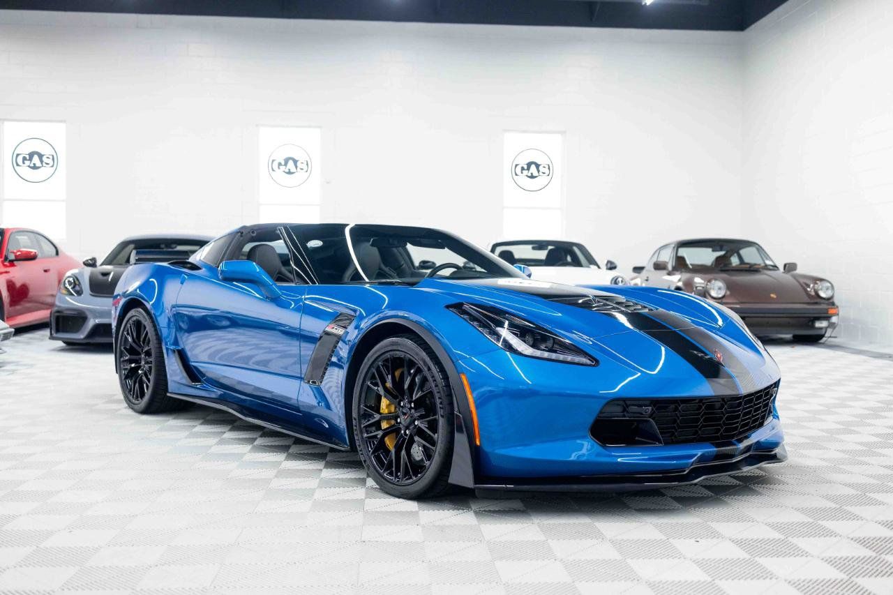 Used 2016 Chevrolet Corvette Z06 w/ 3LZ Preferred Equipment Group RWD image 4