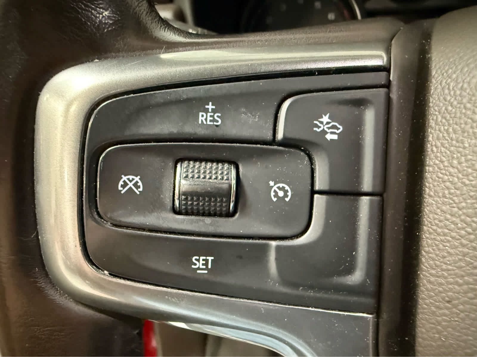 Used 2021 Chevrolet Tahoe Z71 w/ Rear Media and Nav Package AWD/4WD image 18