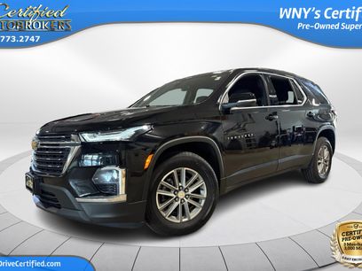 Used 2023 Chevrolet Traverse LT