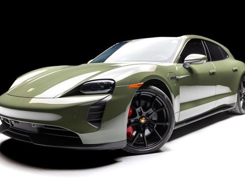 Used 2023 Porsche Taycan GTS image 22