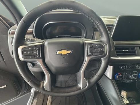 Used 2024 Chevrolet Suburban Premier w/ Max Trailering Package AWD/4WD image 12