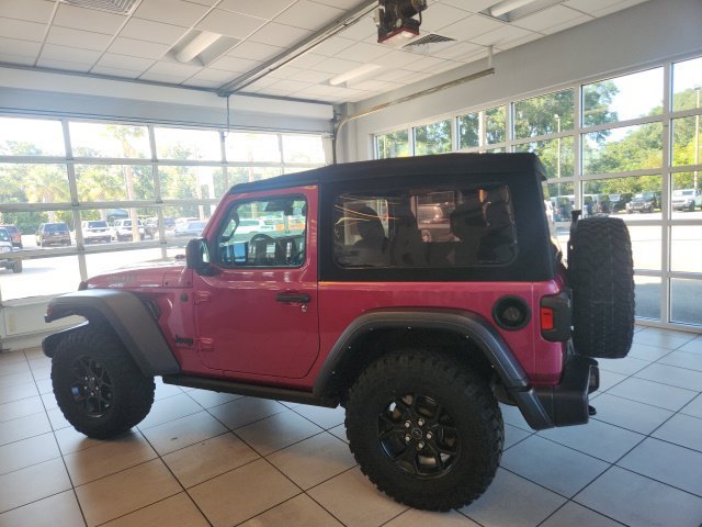 Used 2024 Jeep Wrangler Sport AWD/4WD image 7