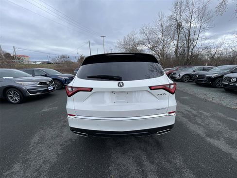 Used 2023 Acura MDX SH-AWD w/ Technology Package image 34