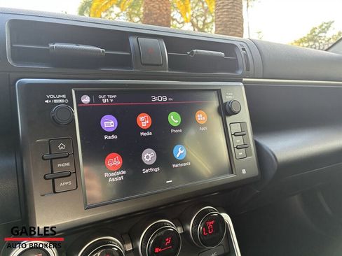 Used 2024 Toyota GR86 image 16