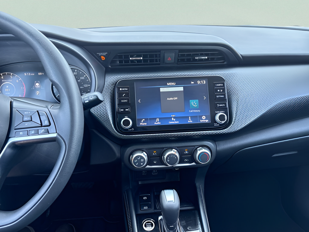 Certified 2024 Nissan Kicks SV FWD image 19