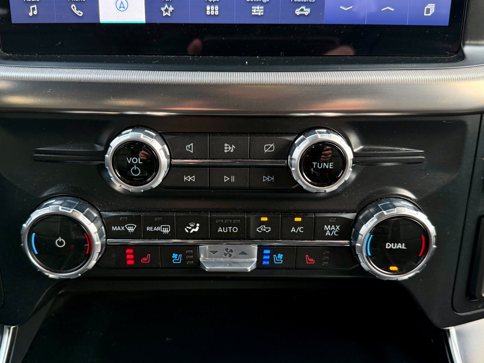 Used 2023 Ford F150 Raptor AWD/4WD image 17